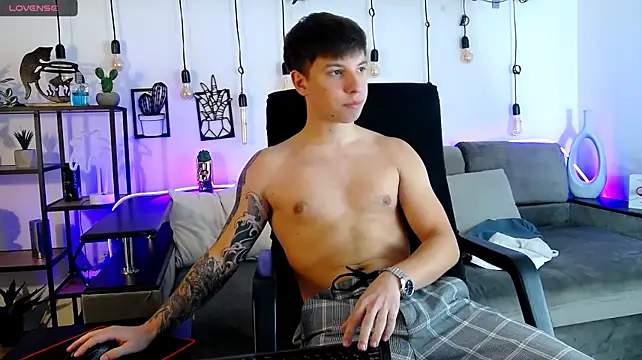 ThomasEdisonn – Naživo XXX chat