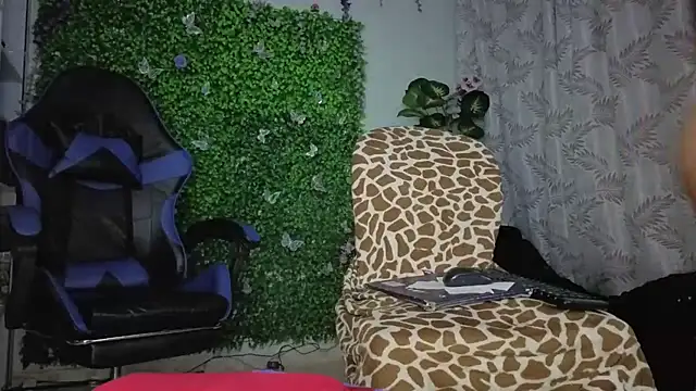 Valquiria_sirgun - fingers in asshole