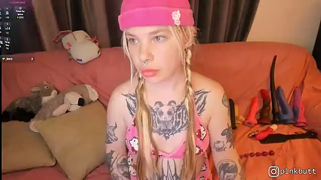 HelenGoat - Naked ass slapping!!!