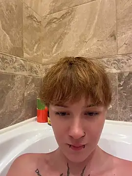 IceMur's Live XXX Chat