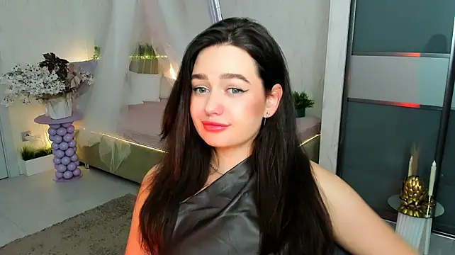 MiracleCurly's Live XXX Chat