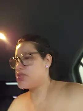 Chat +18 de keilymadam ao vivo