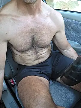 GreekGuyOutdoors' Webcam Show