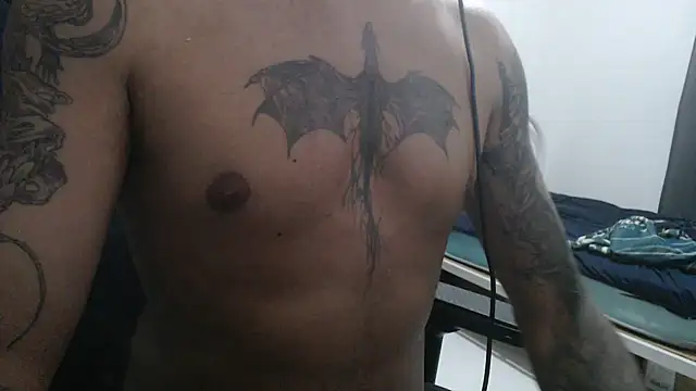 Azklar – Naživo XXX chat
