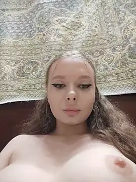 แชท XXX สดของ Ekaterina27