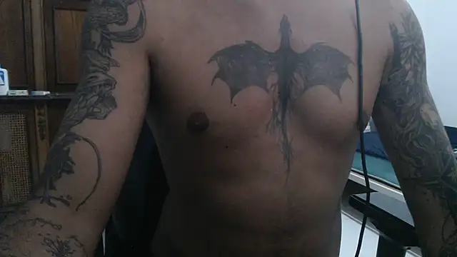 Azklar's Live XXX Chat