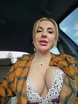 MilfNextDoor20
