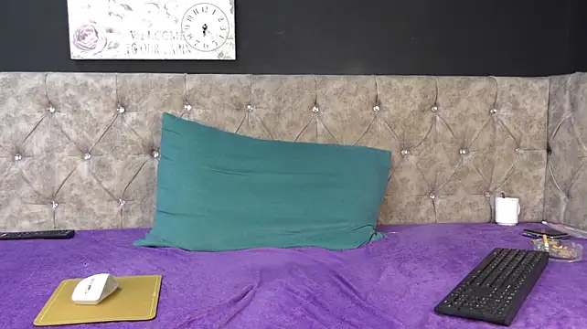 Živý XXX chat HugJulian