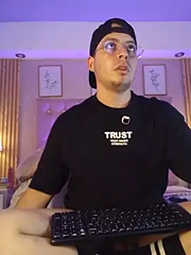 XXX chat uživo modela Jonath_1