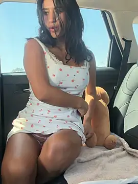 Sexi_noemi - riding a torso dildo🥵
