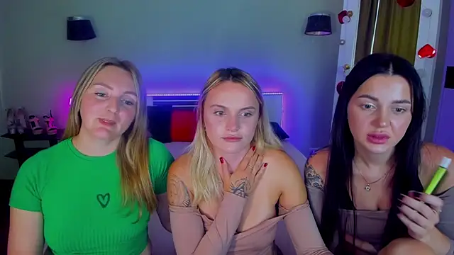Онлайн чат XXX MagicEyess