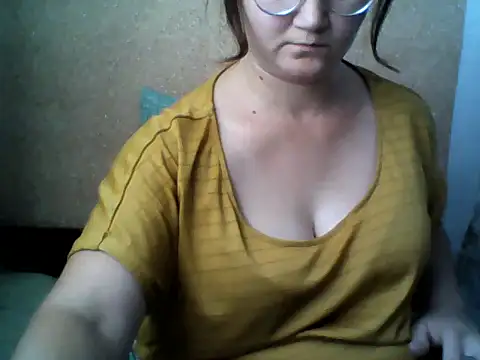Oliviiaa_Valter Adlı Modelin Canlı XXX Sohbeti