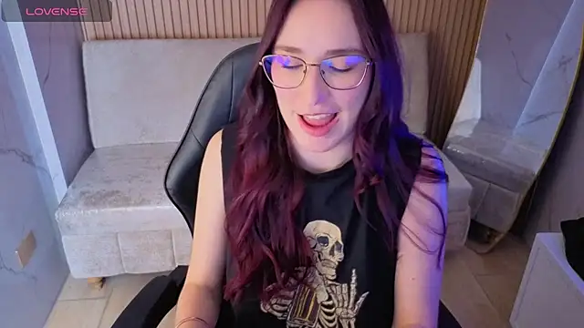Angel_bloom_cn - Suck Toy and fingers in pussy