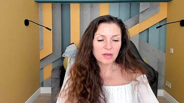 EllaLong Chat XXX live