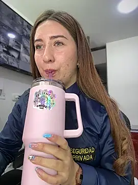 Suzy-111 - 🙈show ASSHOLE in DOGGY🍑