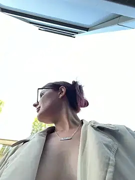 NataKitten Chat XXX in diretta