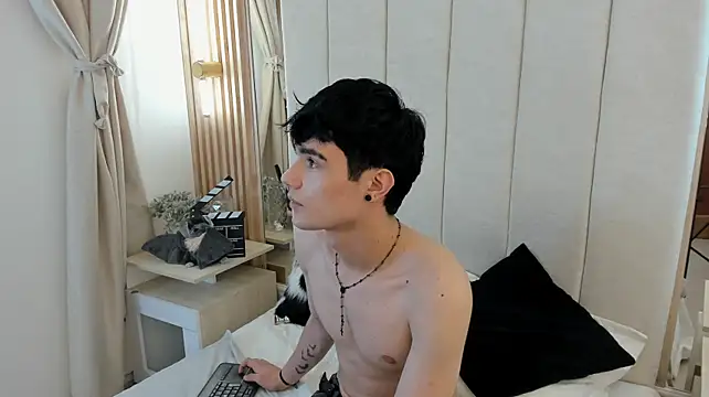Alan__brook – Naživo XXX chat