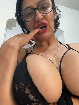 צ'אט XXX בשידור חי של star_anastasia