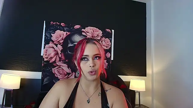 EvaaFoxxy1 Live XXX-chat