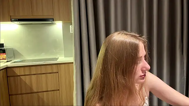 ElvinaRose - teasing the lower part of the chest