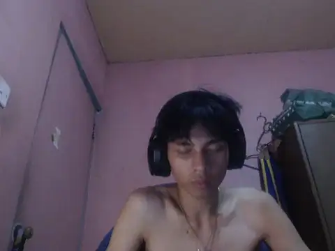 Kyoshi_19 Adlı Modelin Canlı XXX Sohbeti