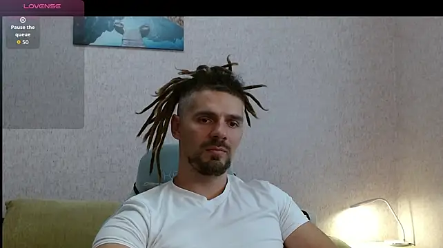 צ'אט XXX בשידור חי של Aestheticguy101