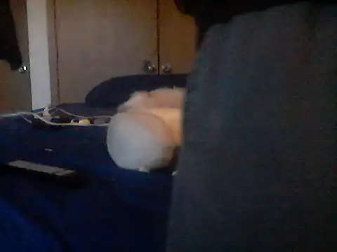 Chatroom XXX en direct de Silencio26