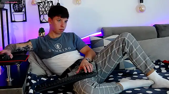 ThomasEdisonn Live XXX-chat