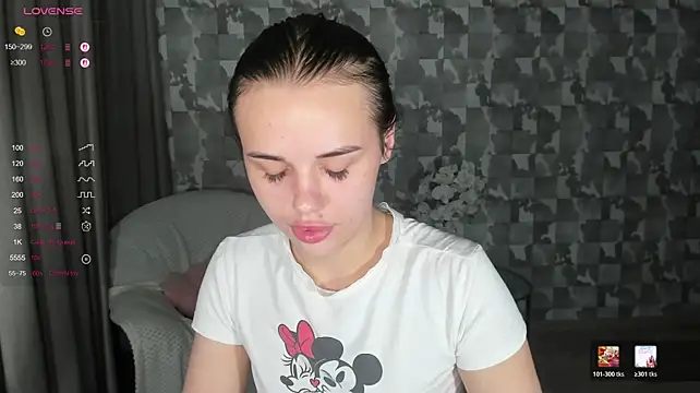 Kseni_a - Flash Pussy