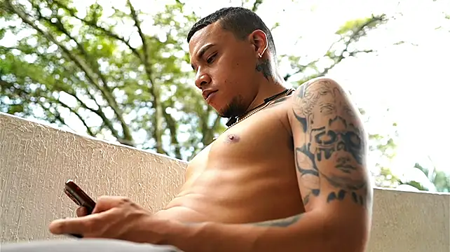 AlphaMasterXxx লাইভ XXX চ্যাট