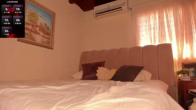 Whitekitty-exe Live XXX-chat