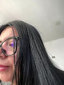 Czat XXX na żywo – Devilsweet17