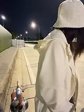 Cookie522 - 脱内衣真空骑行500m