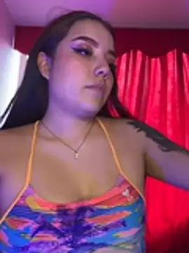 Chat +18 de sarah_and_taylor ao vivo