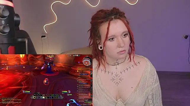 The_Full_Red_Moon - spanking without panties