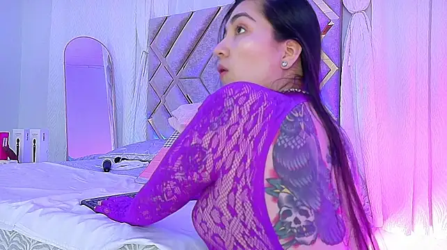 KathiaJenner - 🐾I show my pink pussy on cam