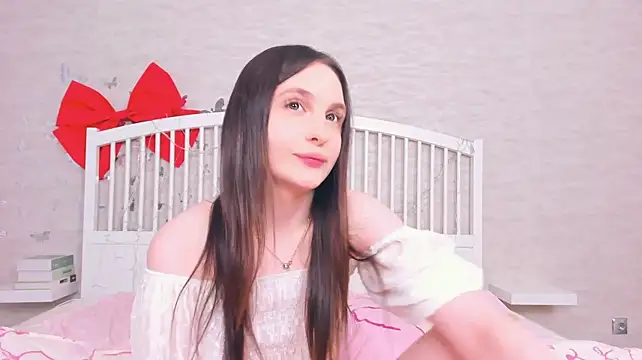SophieStackpole - Two fingers inside my pussy, then lick~~