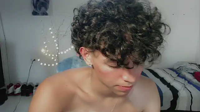 FUNNY_DICK_ Chat XXX in diretta