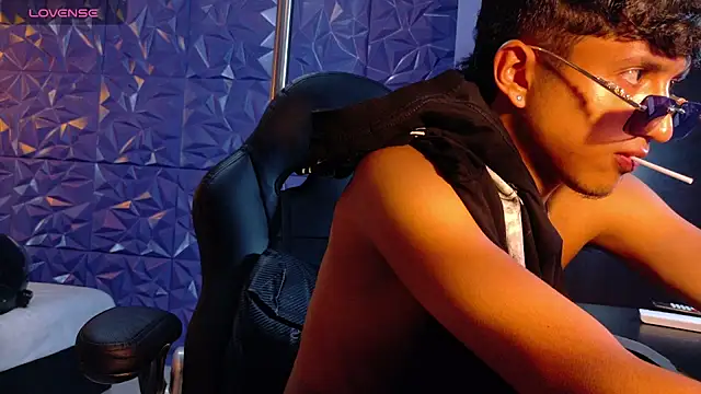 Mr_Dylan1 Live XXX-chat