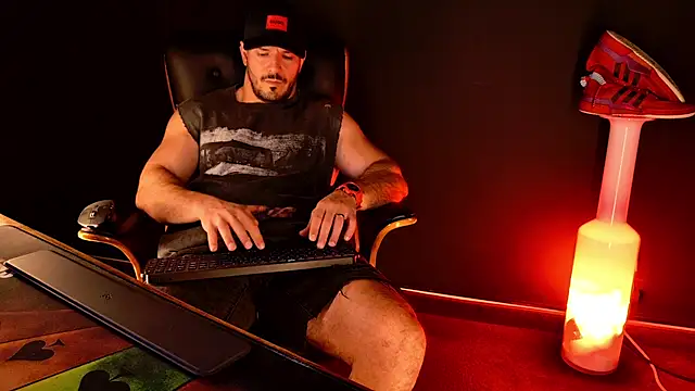 AngeloEric live XXX chat