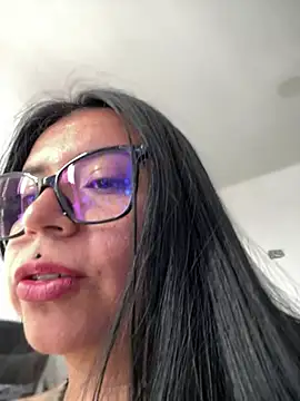 Devilsweet17 - Lick boobs