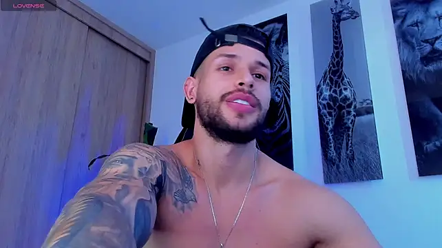 Santos_ramirez1 লাইভ XXX চ্যাট