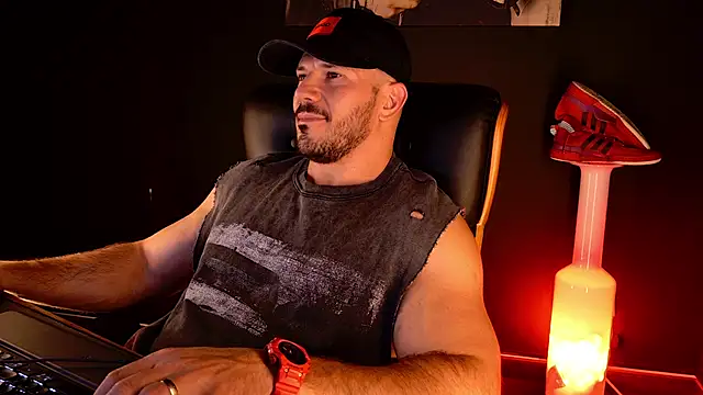 Chatroom XXX en direct de AngeloEric