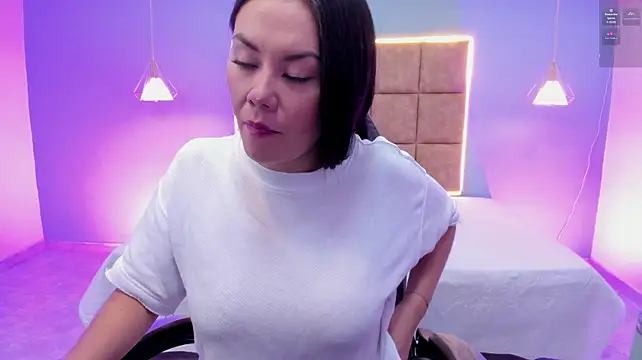 Онлайн чат XXX Natalia_Saenz_