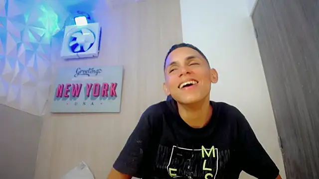Asher_athlets Live XXX Chat