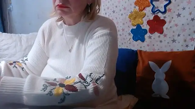 QueenLana's Live XXX Chat