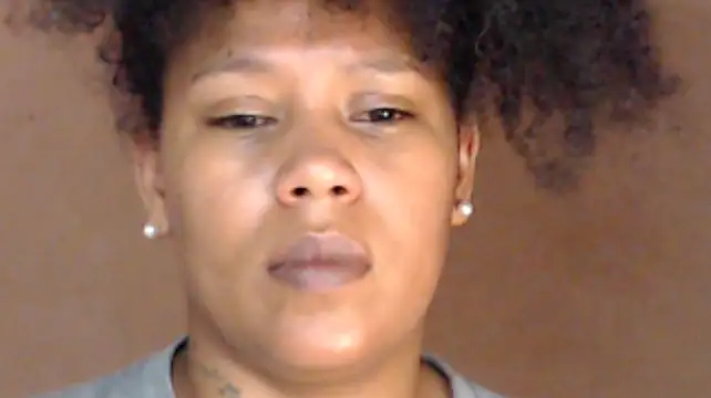 cherry_cleou's Live XXX Chat