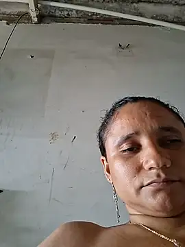 Mature--Mommy Chat XXX in diretta