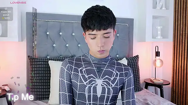 Živý XXX chat Keen_Nico