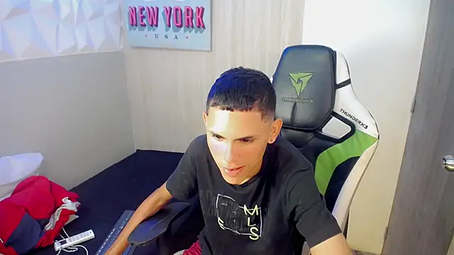 Chatroom XXX en direct de Asher_athlets